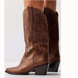 NWOB Jeffrey Campbell Anthropologie Dagget Western Cowboy Boots in Brown